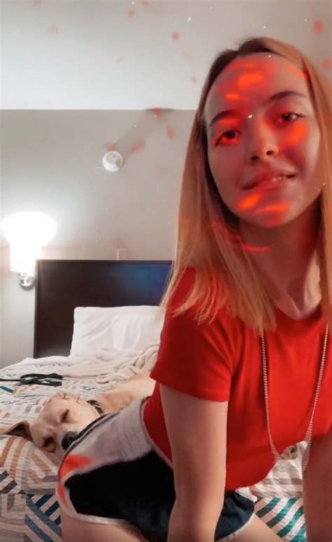 dogsex webcam